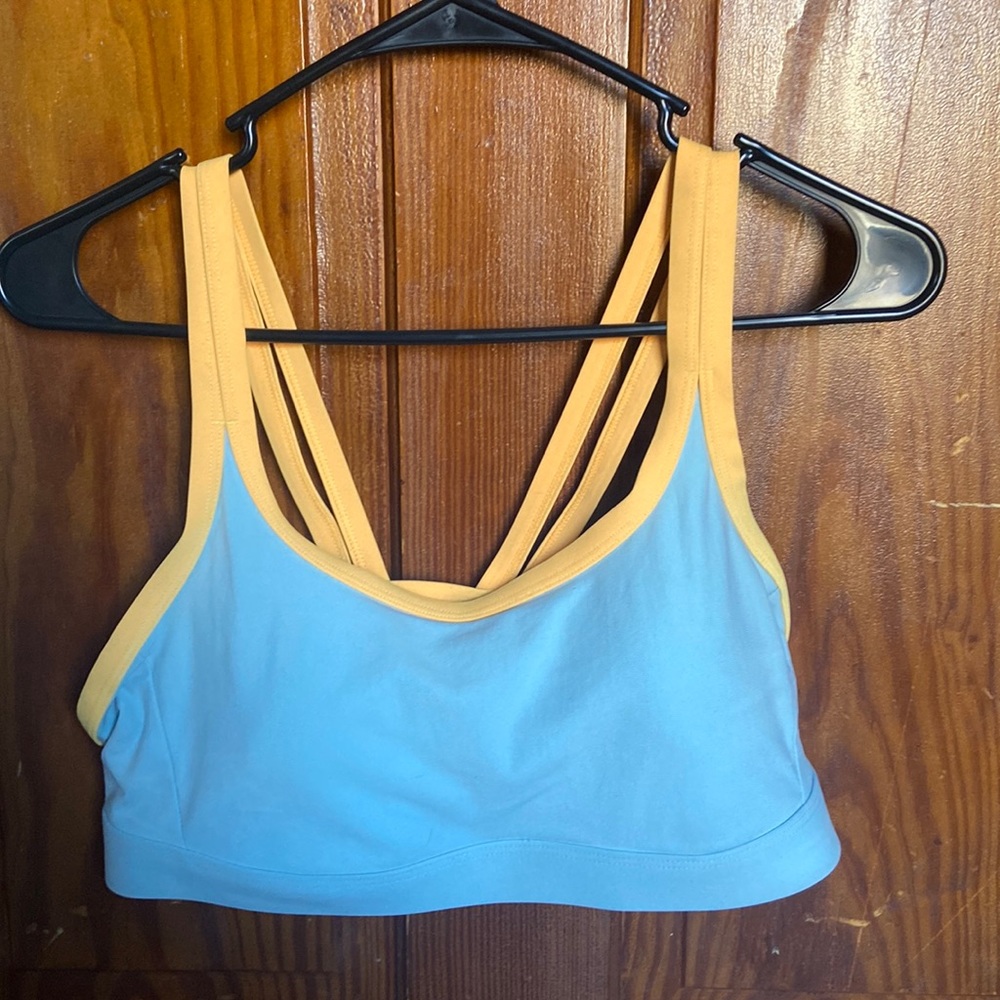 Under Armour sports bra size large